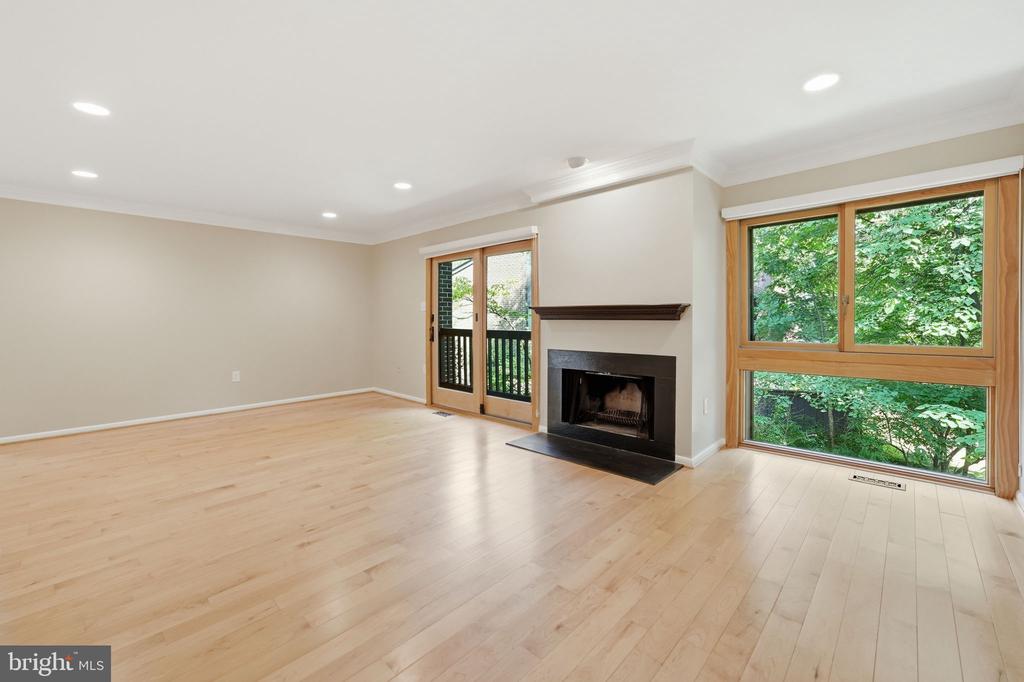 2017 WETHERSFIELD COURT