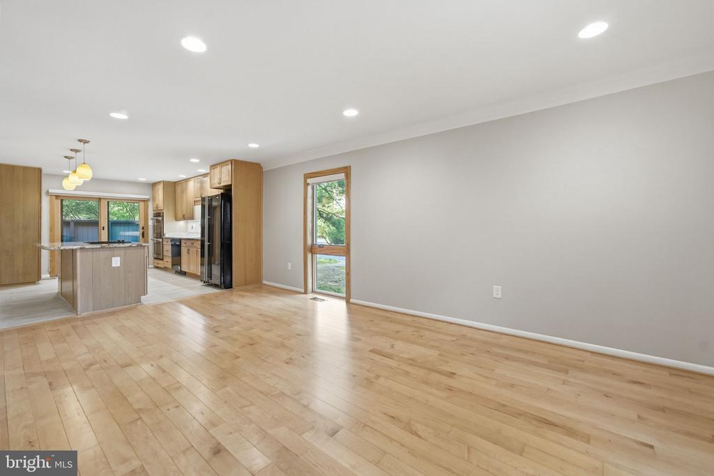2017 WETHERSFIELD COURT