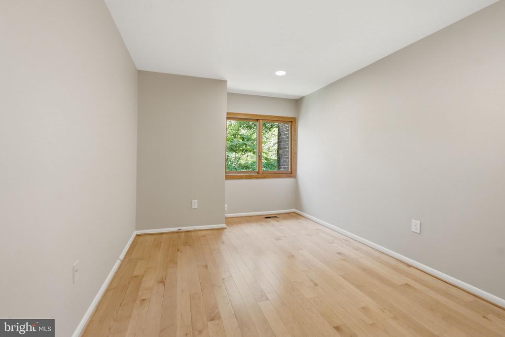 2017 WETHERSFIELD COURT