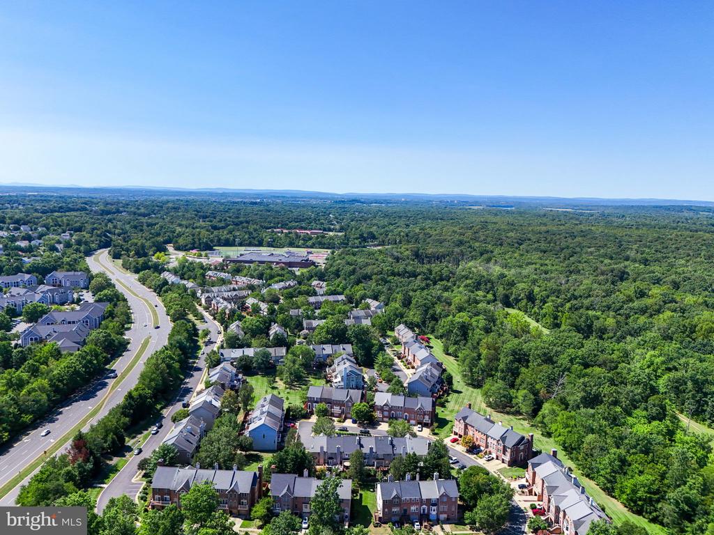46598 DRYSDALE TERRACE Unit: 302