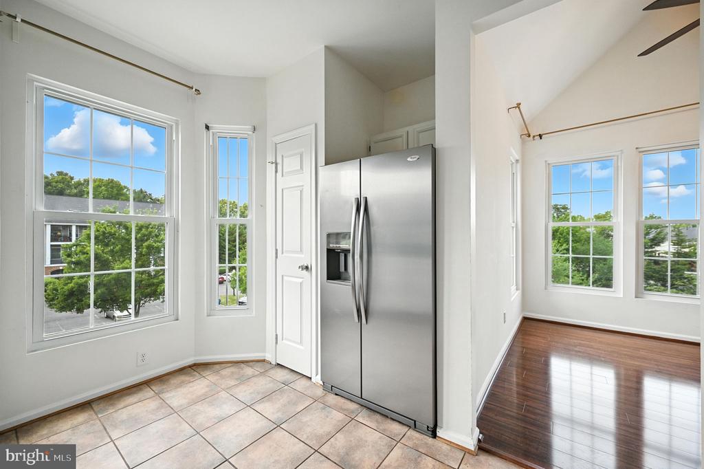 46598 DRYSDALE TERRACE Unit: 302