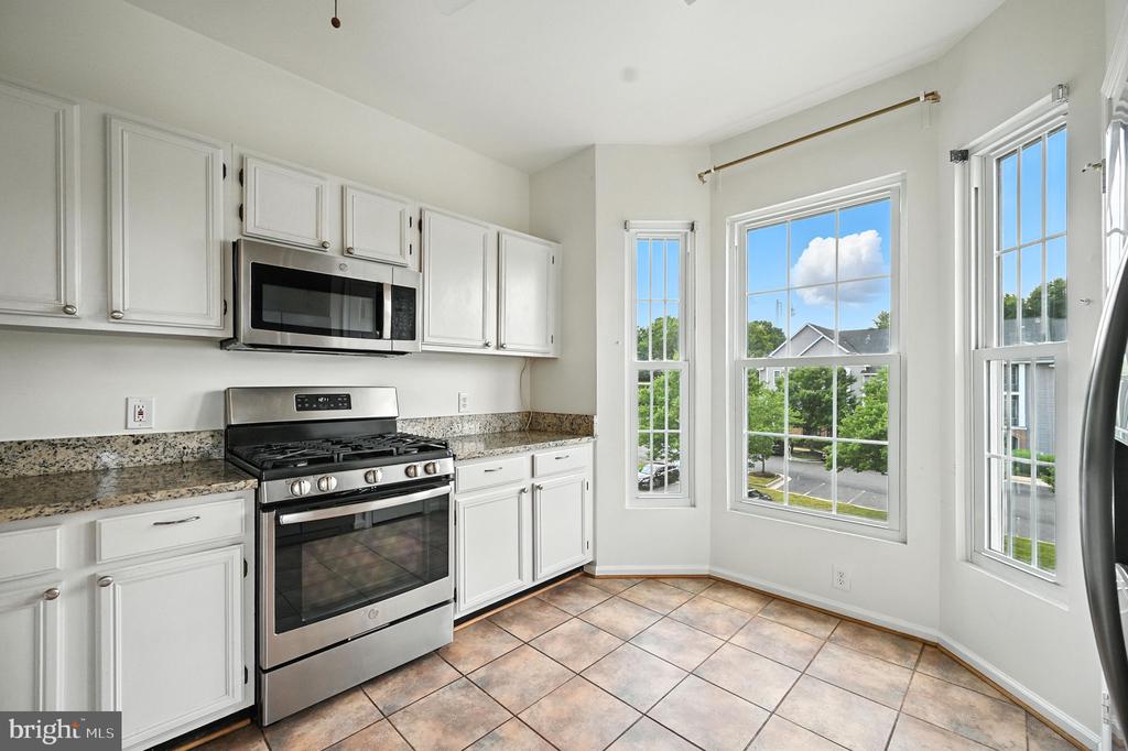 46598 DRYSDALE TERRACE Unit: 302