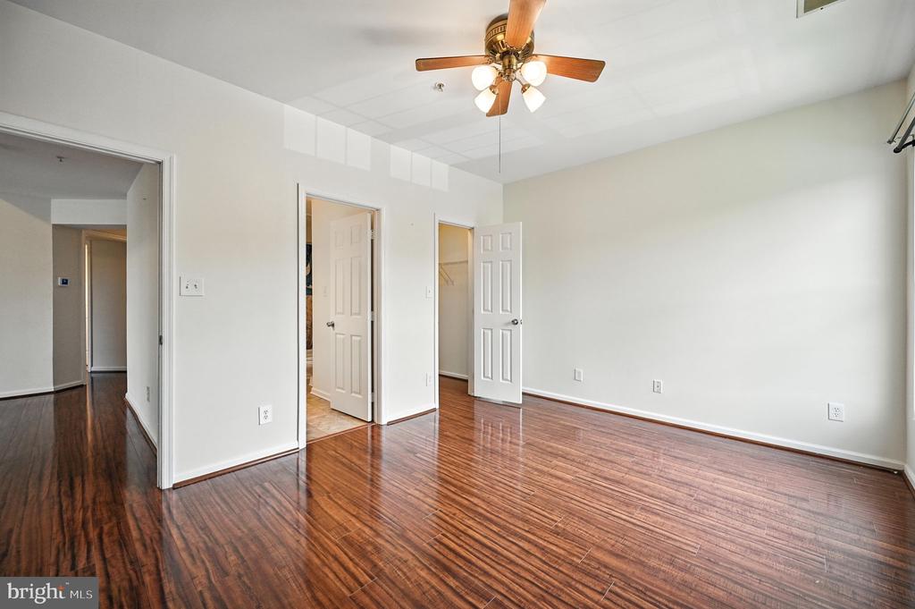46598 DRYSDALE TERRACE Unit: 302