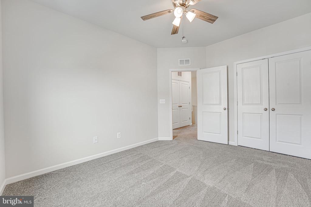 11093 MCLEANS BARN TERRACE