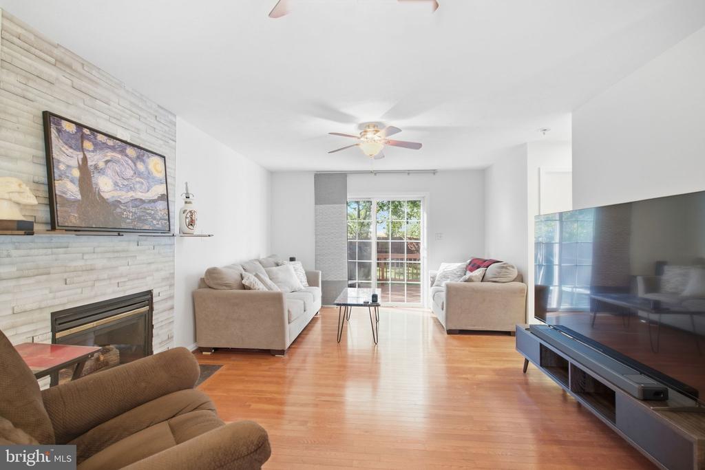 7527 STERLING DRIVE