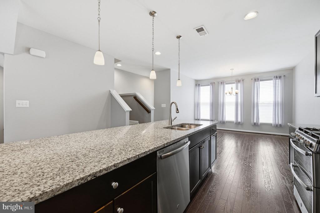 650 ASPEN Unit: 108