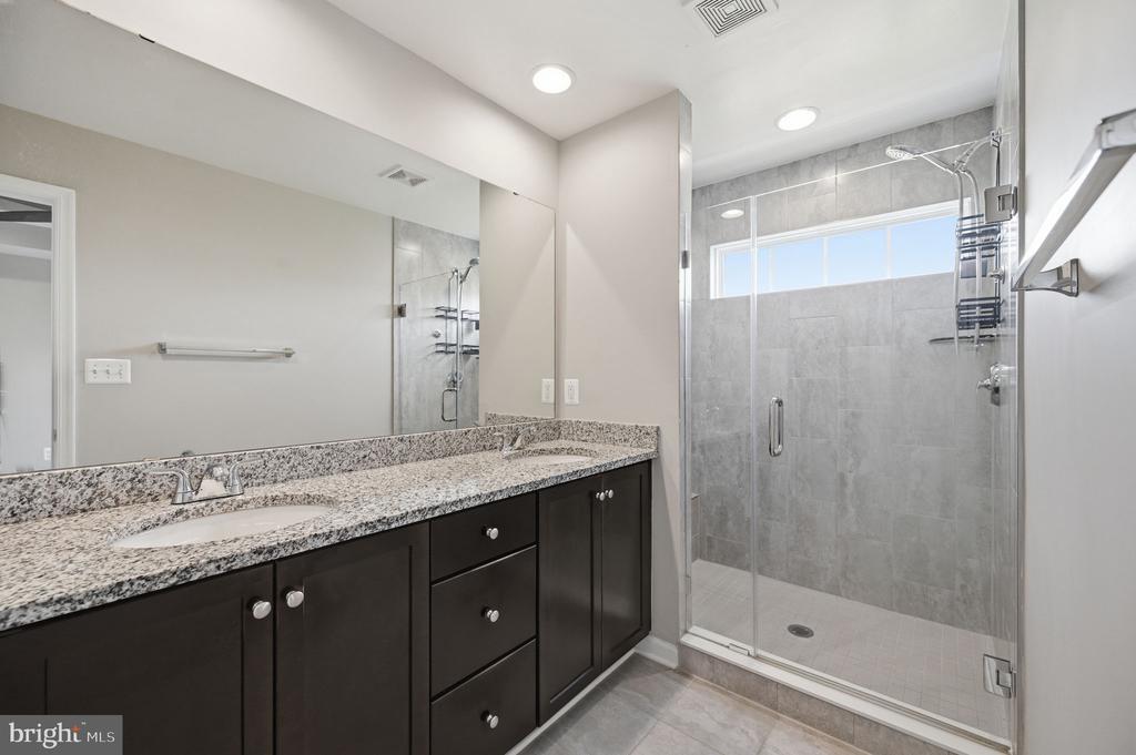 650 ASPEN Unit: 108