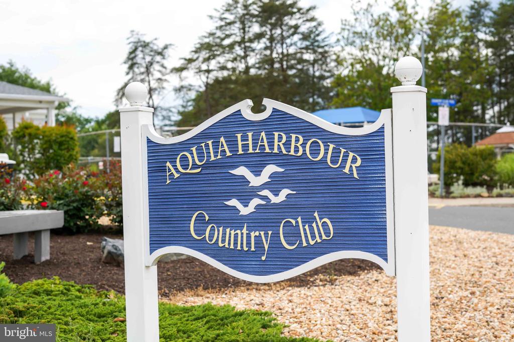 1101 AQUIA DRIVE