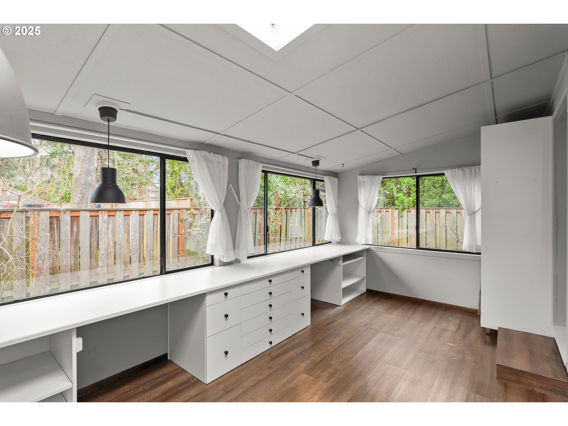804 NE 1ST PL