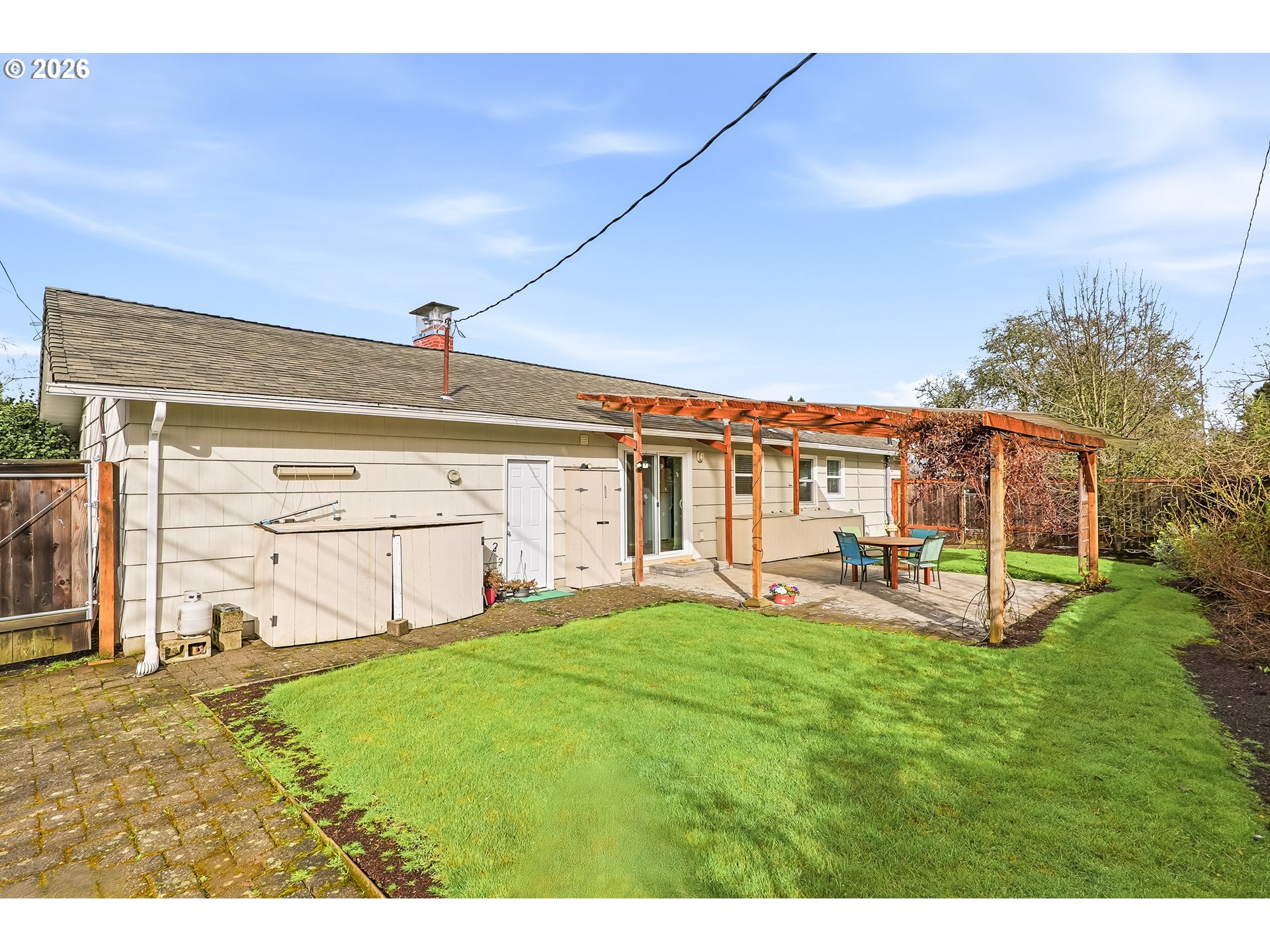 2418 NE 137TH AVE