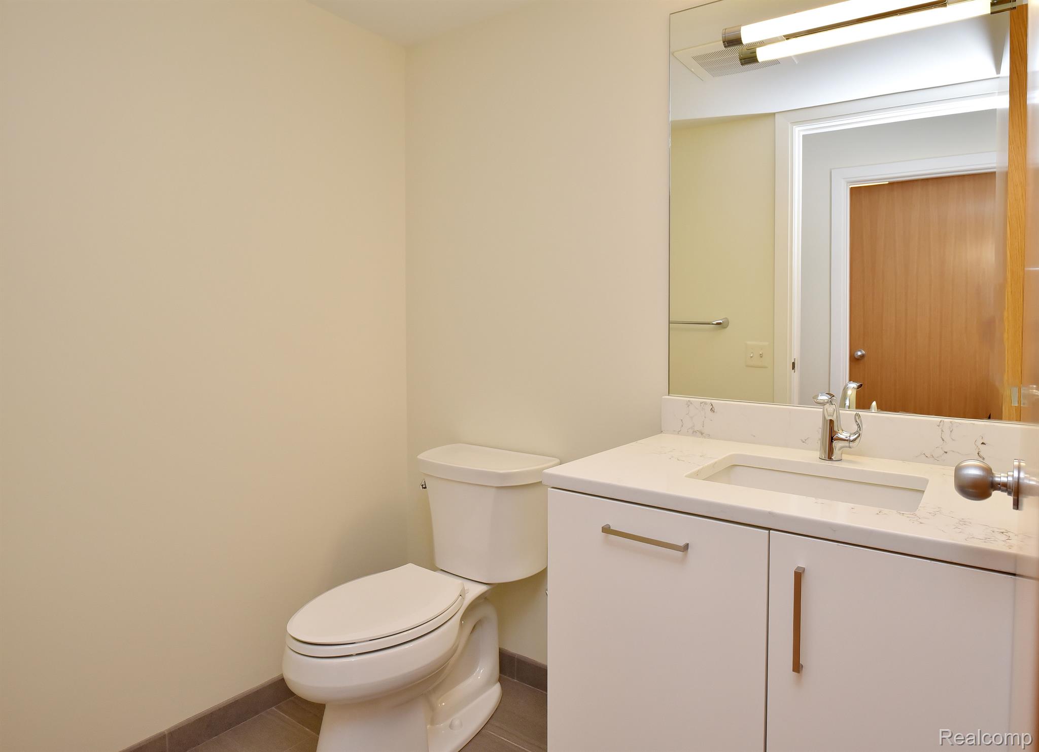 375 S ETON Street Unit: 305