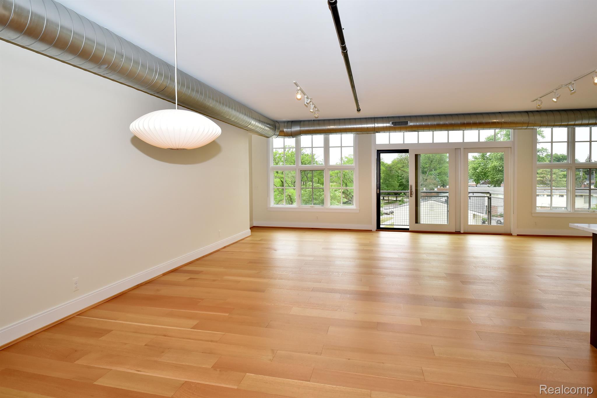 375 S ETON Street Unit: 305