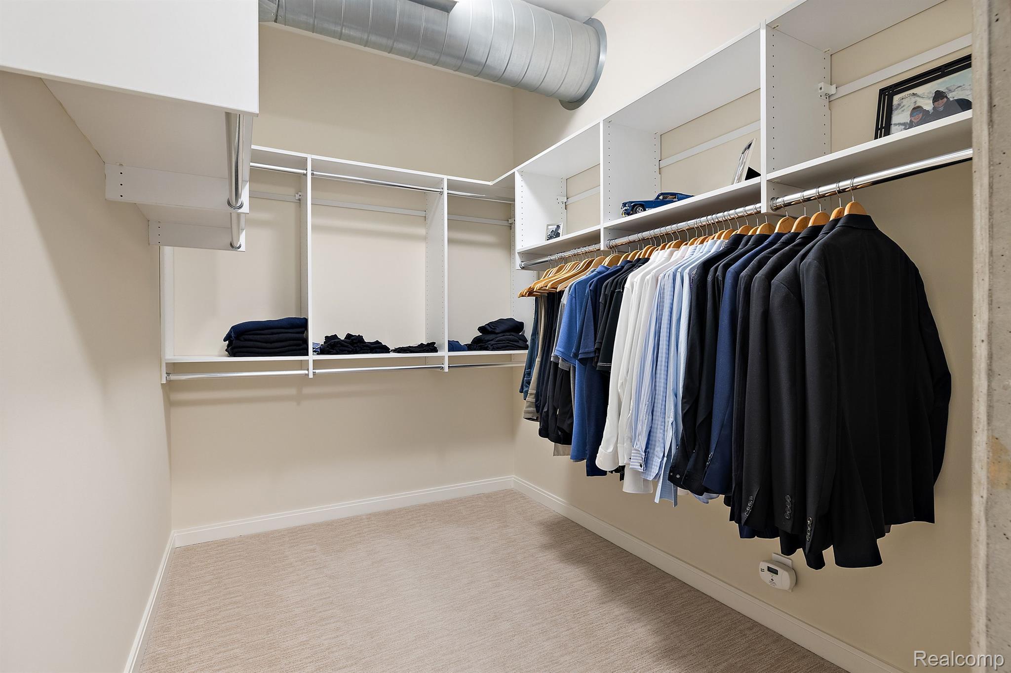 2051 VILLA Road Unit: 305