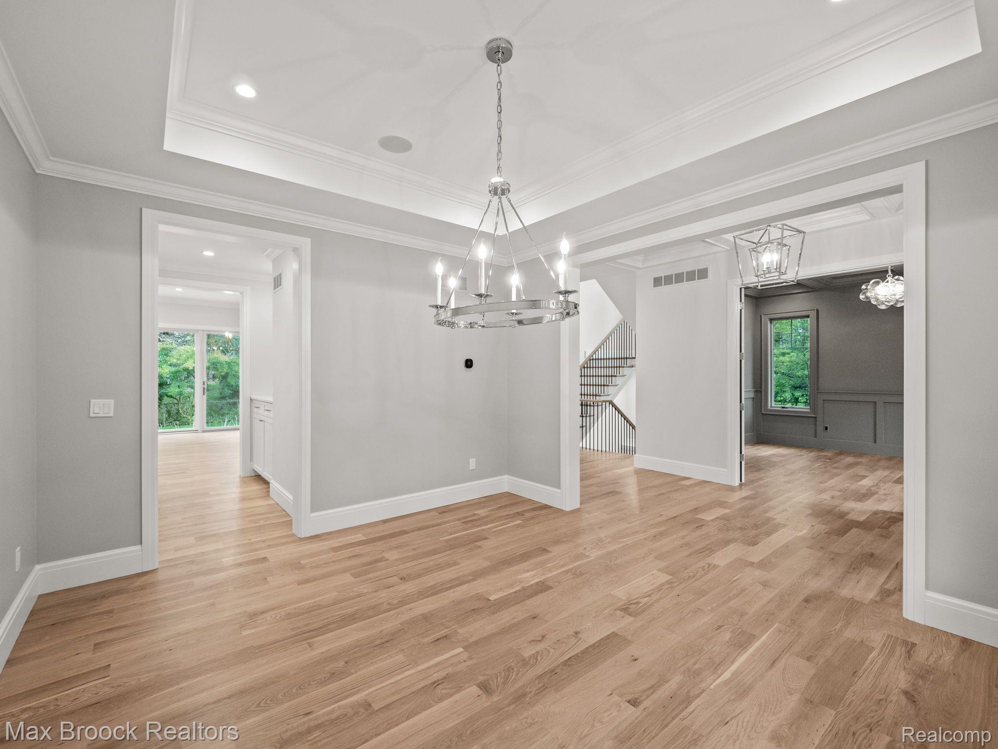 444 HILLBORO Drive