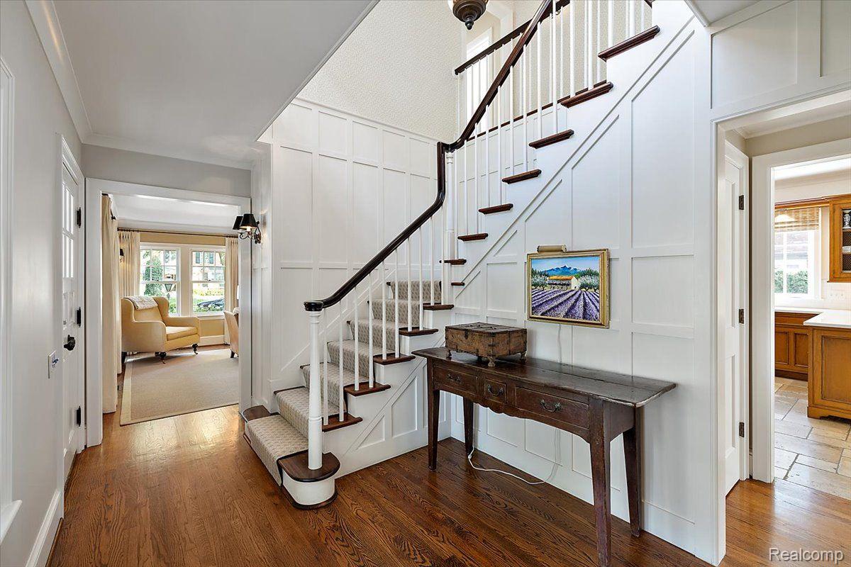 271 CHESTERFIELD Avenue