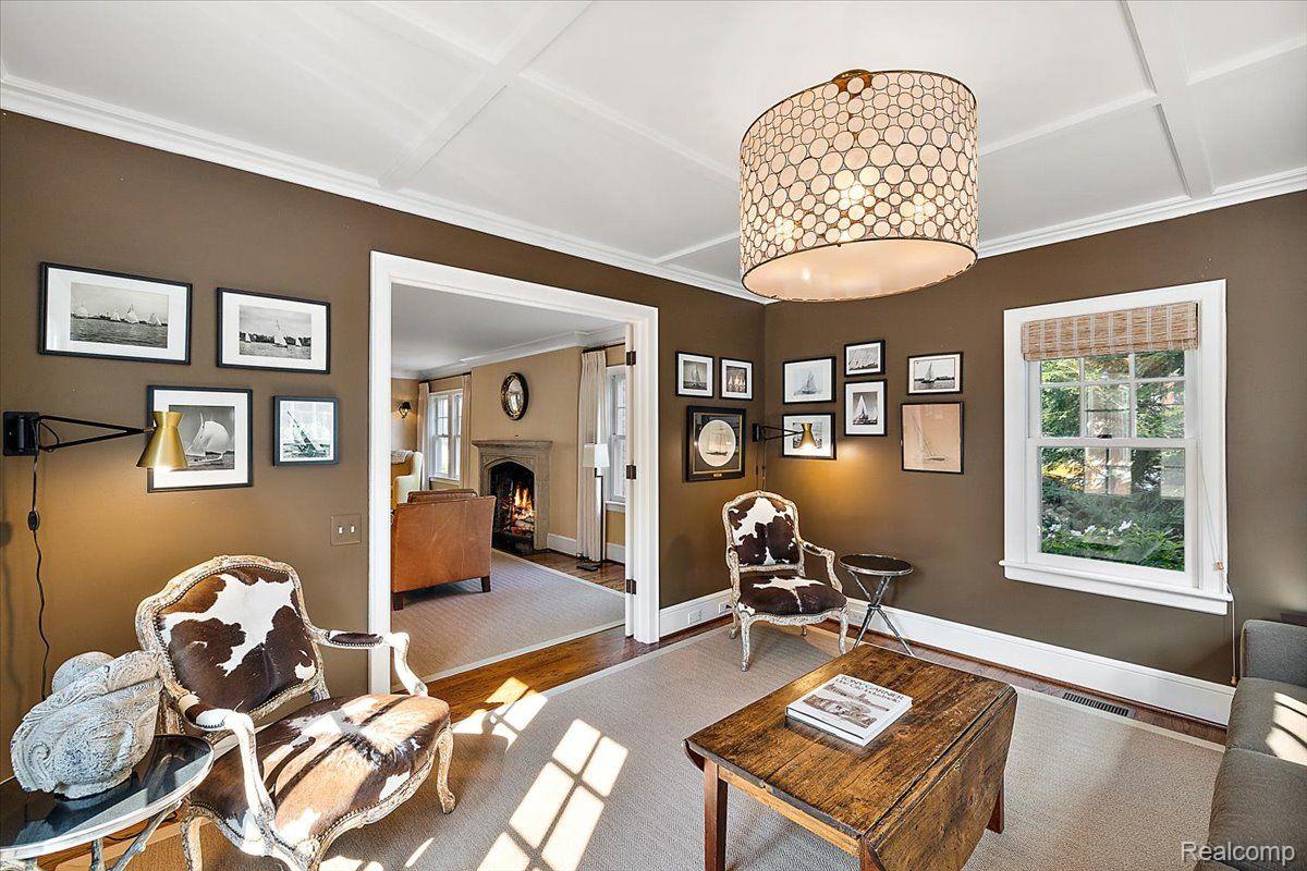 271 CHESTERFIELD Avenue