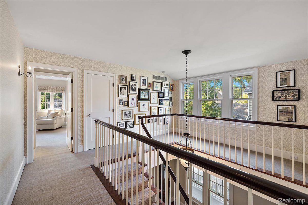 271 CHESTERFIELD Avenue
