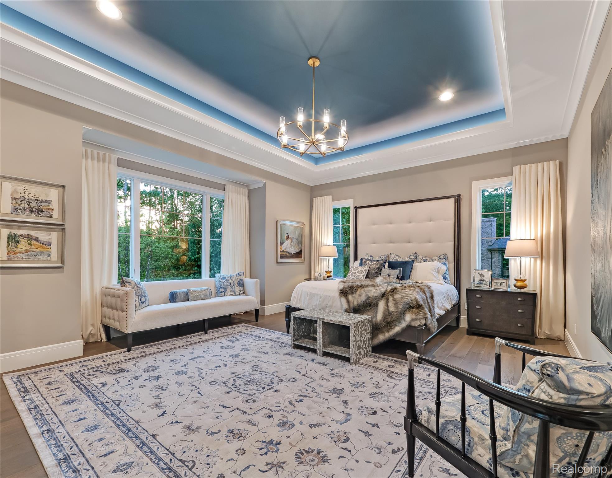 207 Port Side Drive