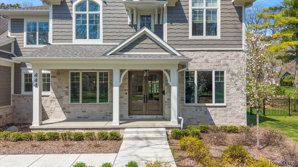 444 Hillboro Drive