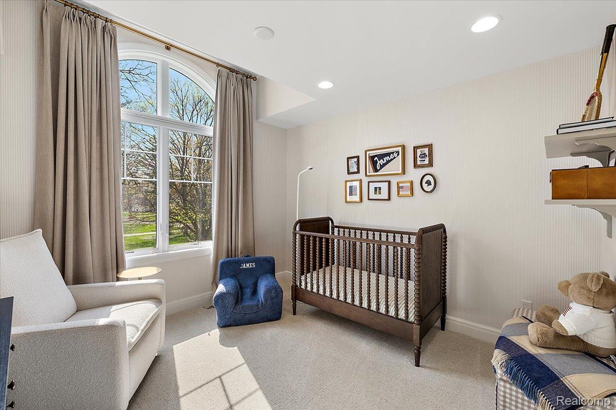 444 Hillboro Drive