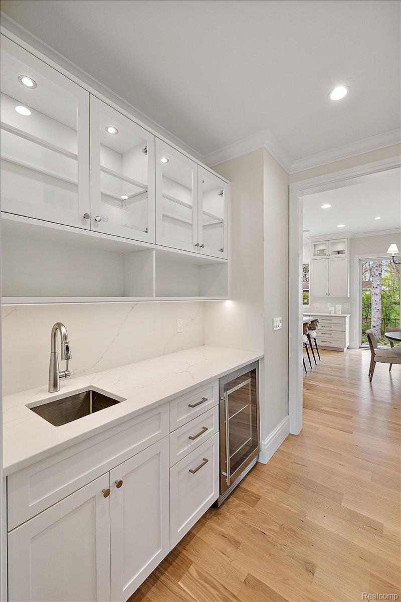 444 Hillboro Drive