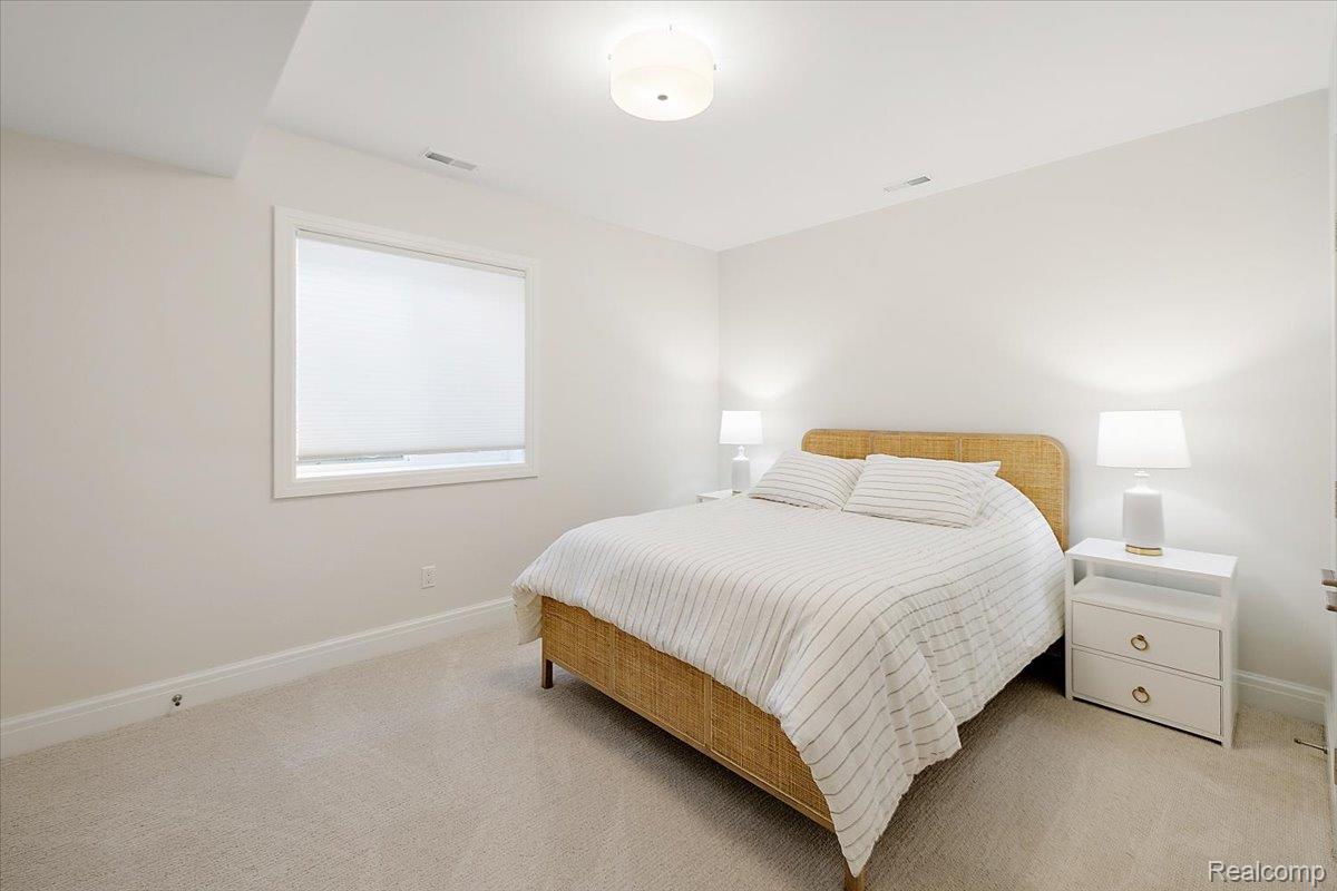 444 Hillboro Drive