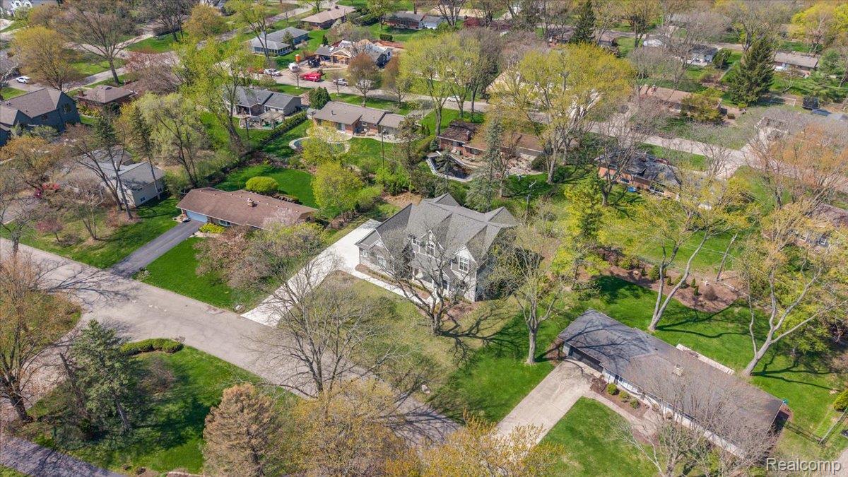444 Hillboro Drive