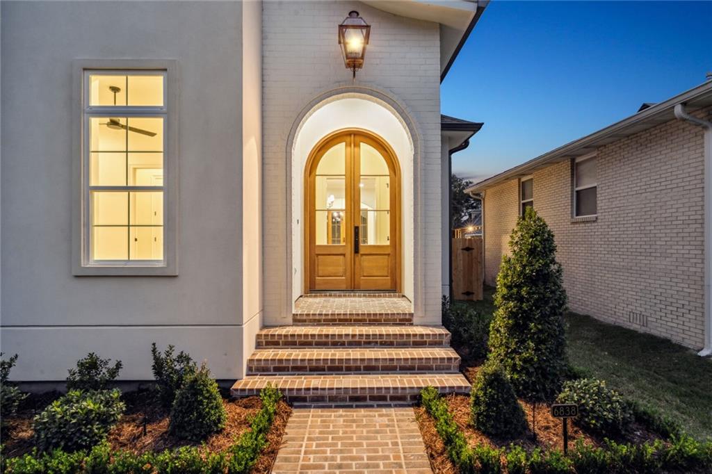 6838 ARGONNE Boulevard