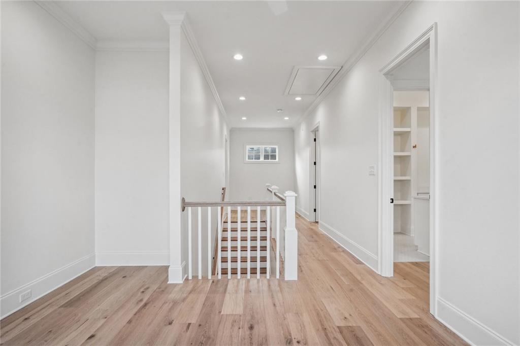 6838 ARGONNE Boulevard