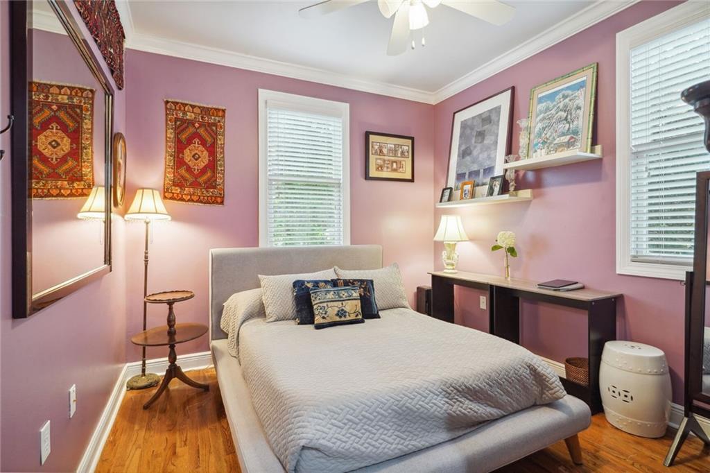 6076 LOUISVILLE Street