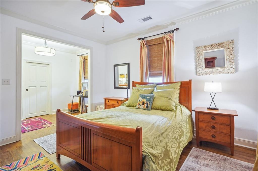 6076 LOUISVILLE Street