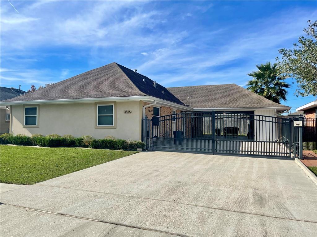 3816 COURTLAND Drive