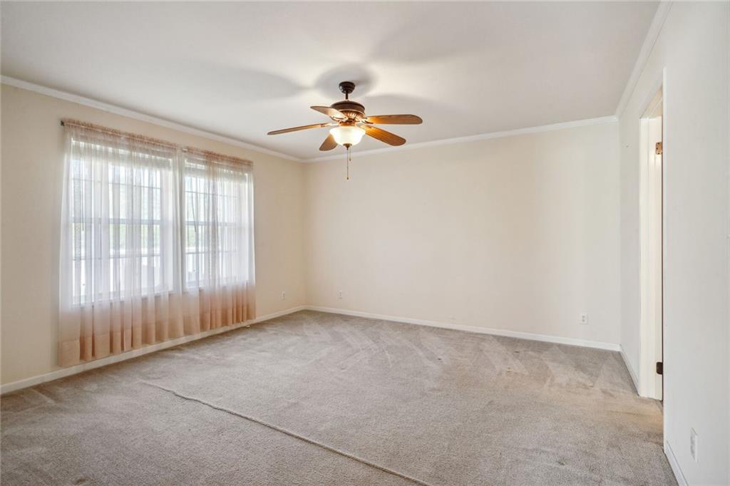 6060 GENERAL DIAZ Street