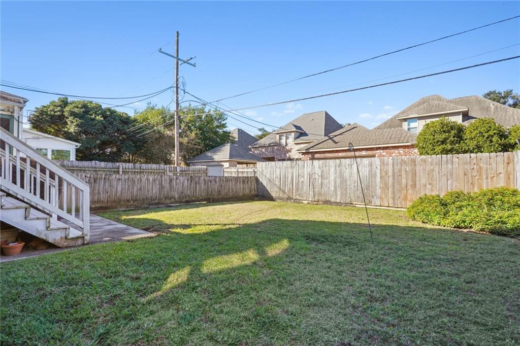 6060 GENERAL DIAZ Street