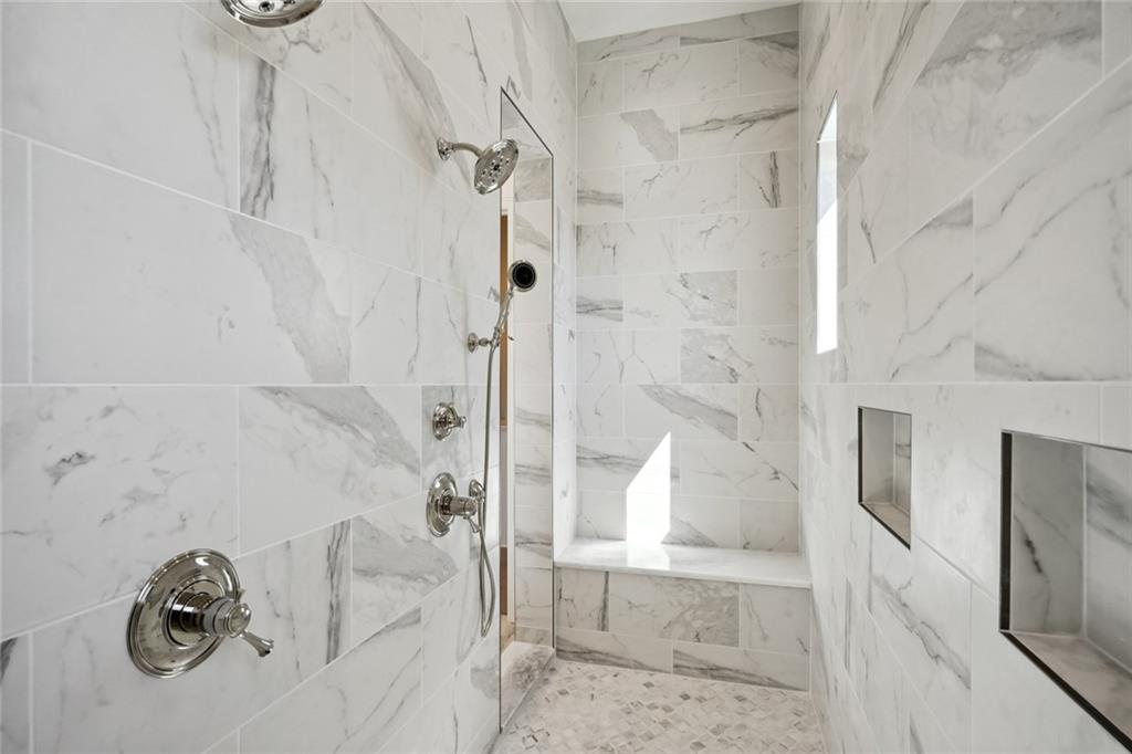 6674 CANAL Boulevard