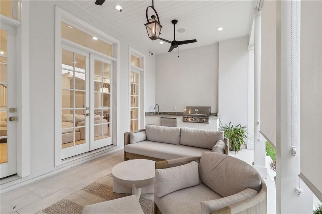 6674 CANAL Boulevard