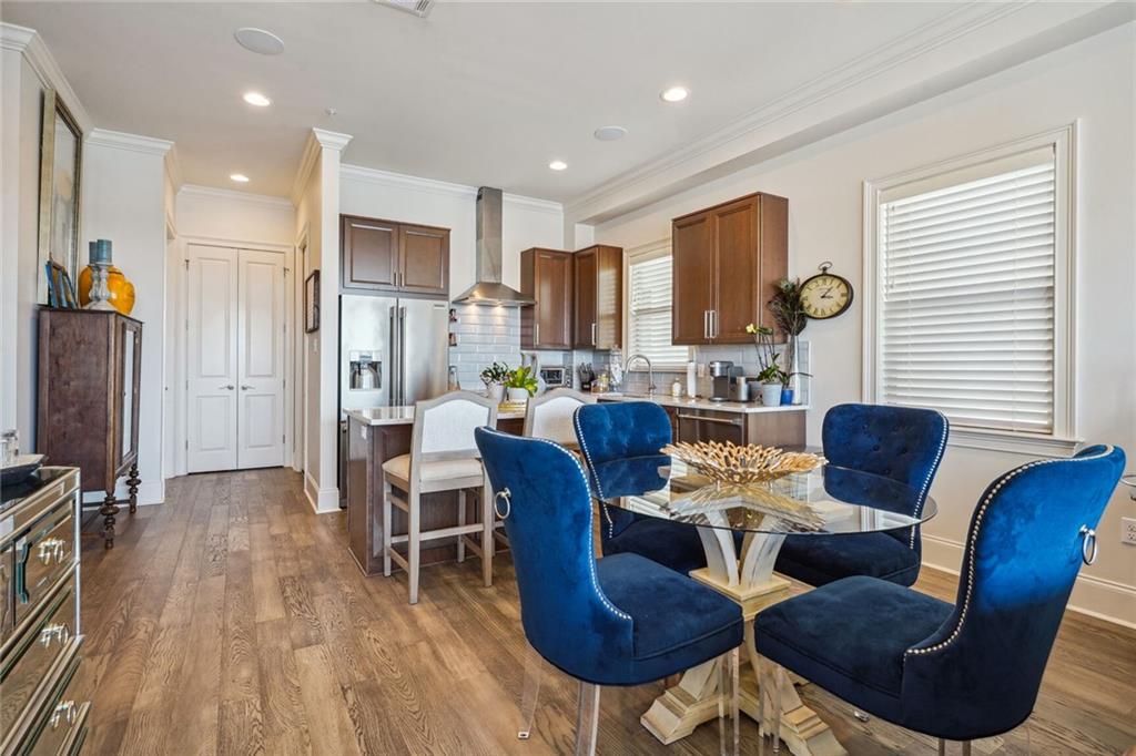 8612 PONTCHARTRAIN Boulevard 2D