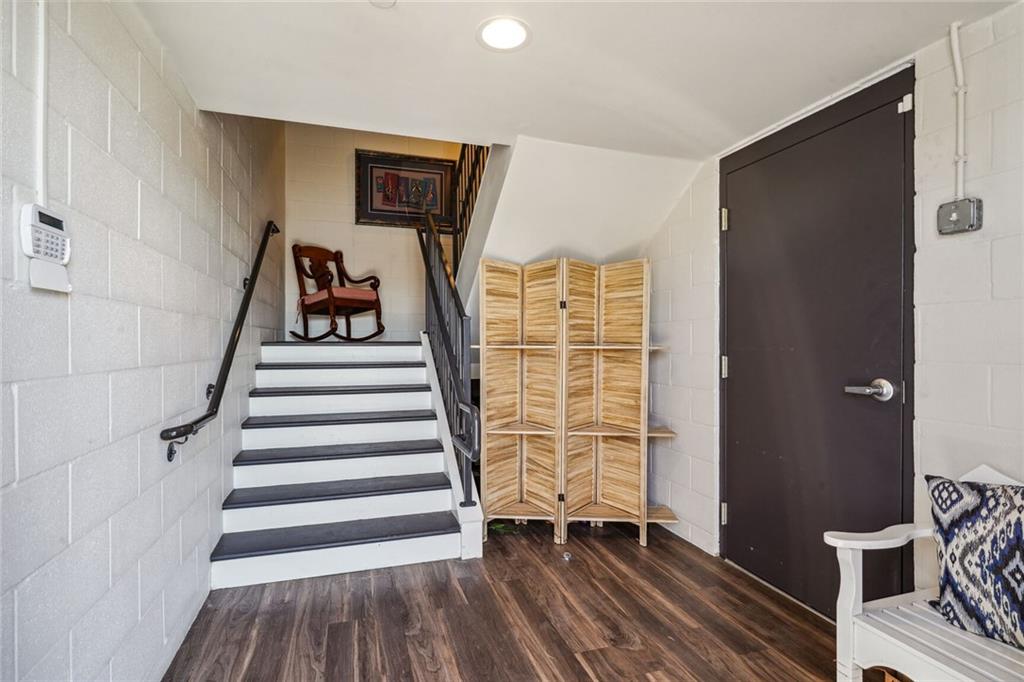 8612 PONTCHARTRAIN Boulevard 2D