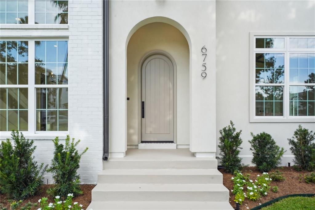 6759 GENERAL HAIG Street