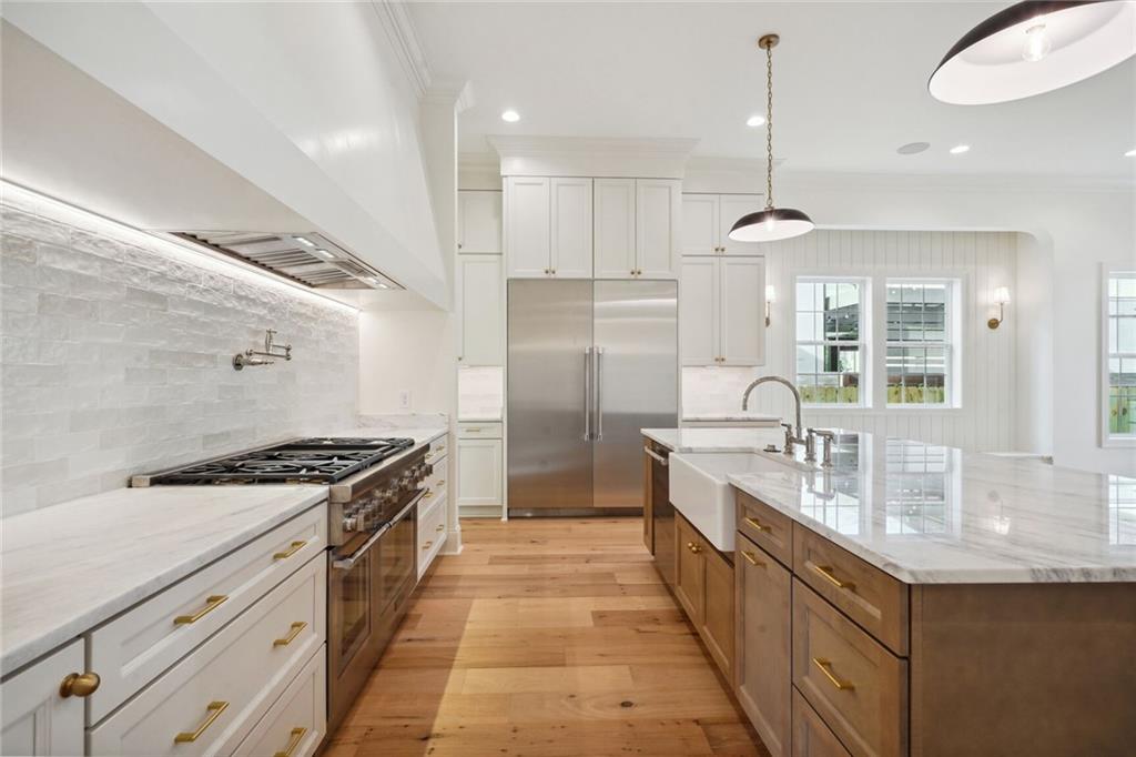 6759 GENERAL HAIG Street