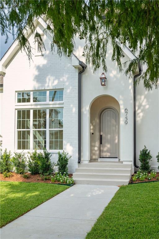 6759 GENERAL HAIG Street