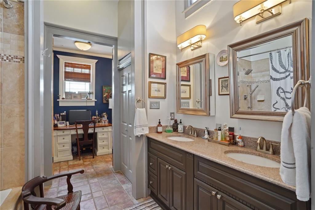 3705 IBERVILLE Street