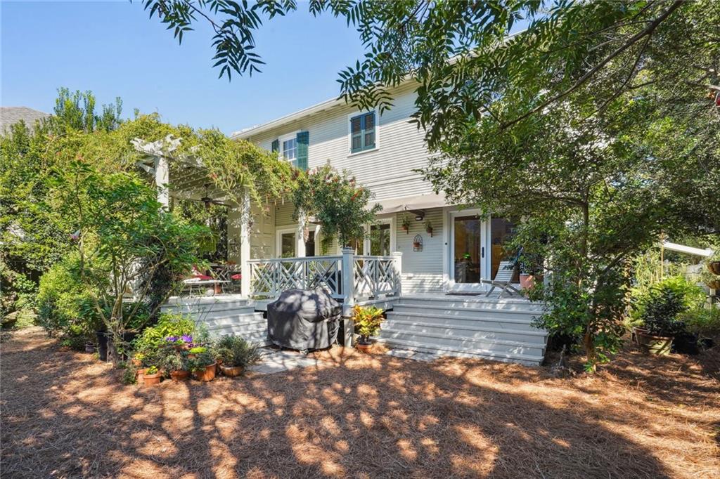 6118 LOUISVILLE Street