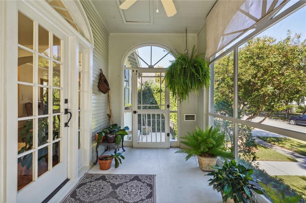 6118 LOUISVILLE Street