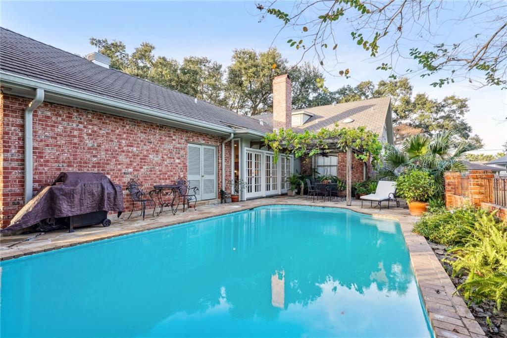 1400 AVIATORS Street