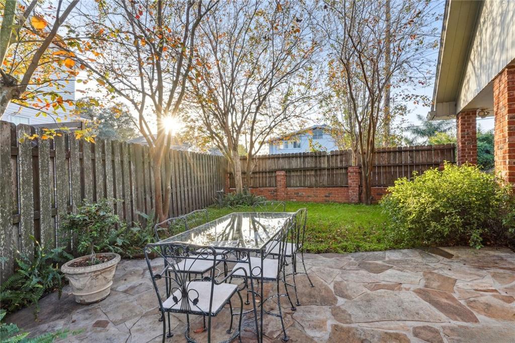 1400 AVIATORS Street