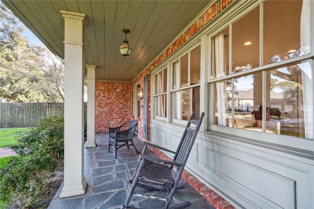 1400 AVIATORS Street