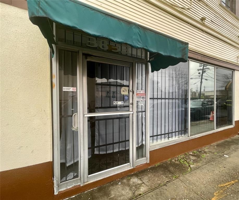 3833 FRENCHMAN Street