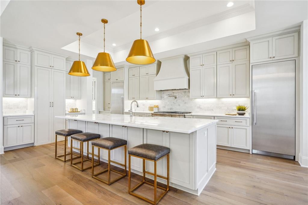 6518 ARGONNE Boulevard