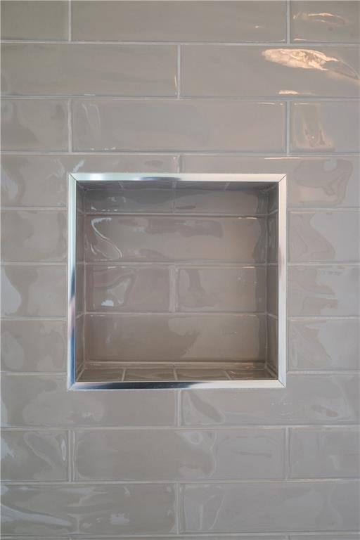 6518 ARGONNE Boulevard